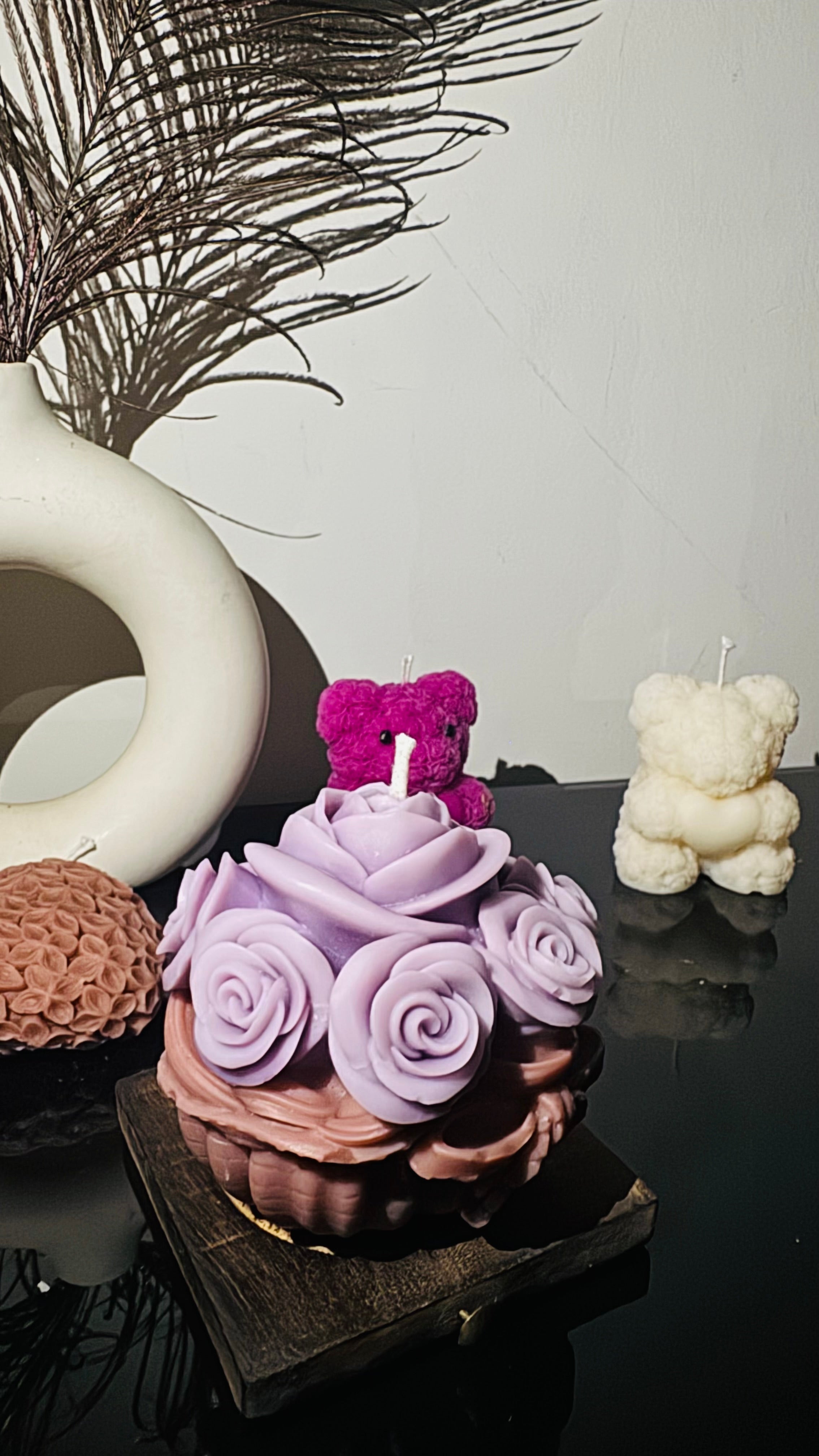 Petals & Promises - Rose Bloom Candle